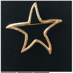 💥🎁💥 GIVENCHY'S Bold and beautiful STAR 💥🎁💥